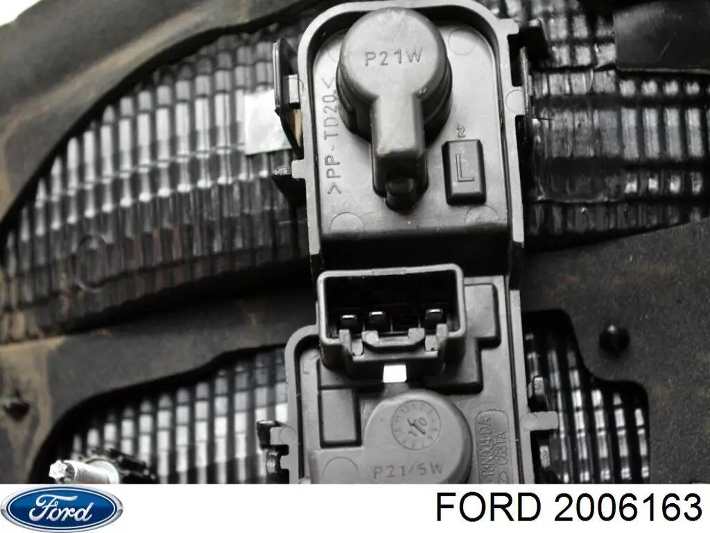 Фонарь задний левый, внутренний Ford 2006163 цена, от 25.11 USD