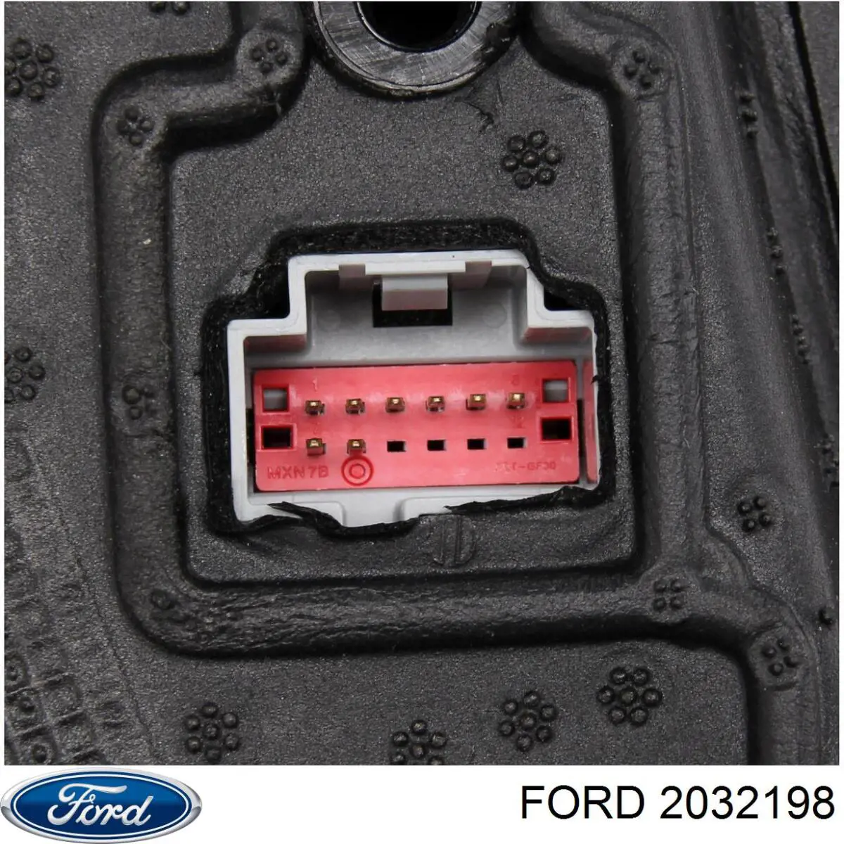 Купить 2032198 Ford Накладка водительского зеркала