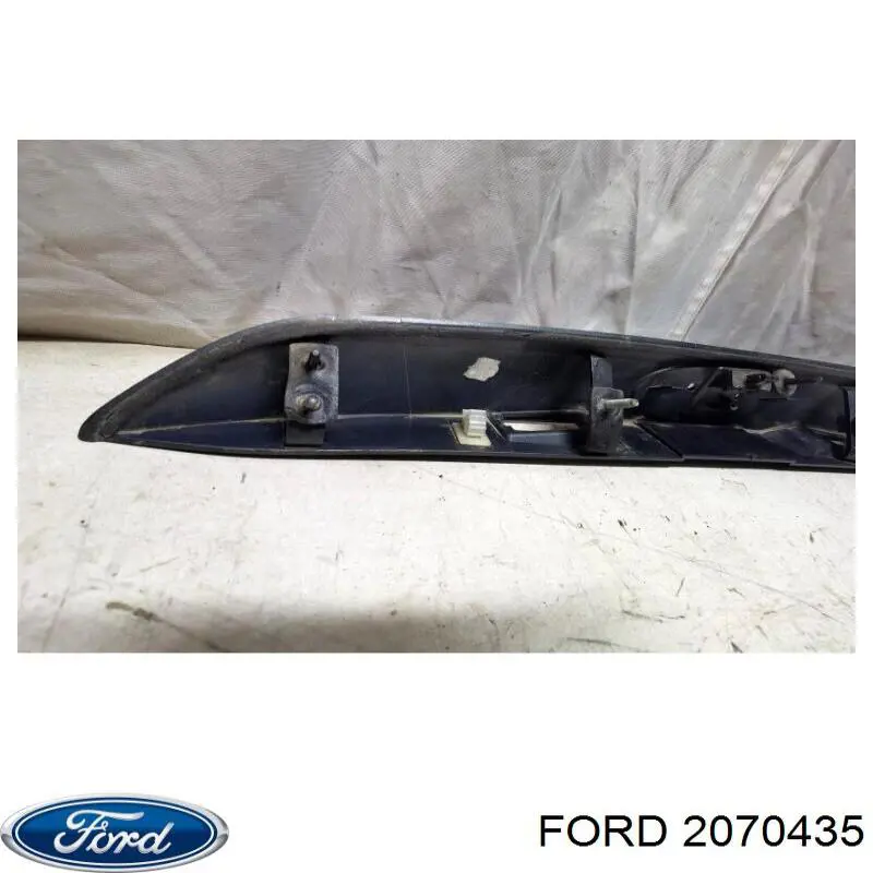  2070435 Ford