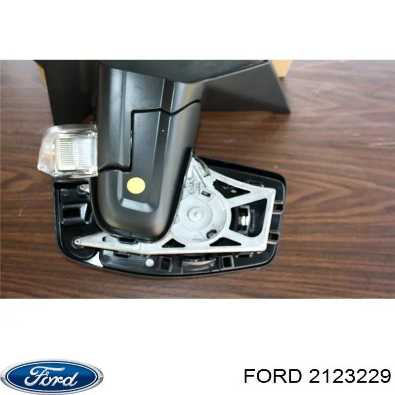 Левое боковое зеркало 2123229 Ford