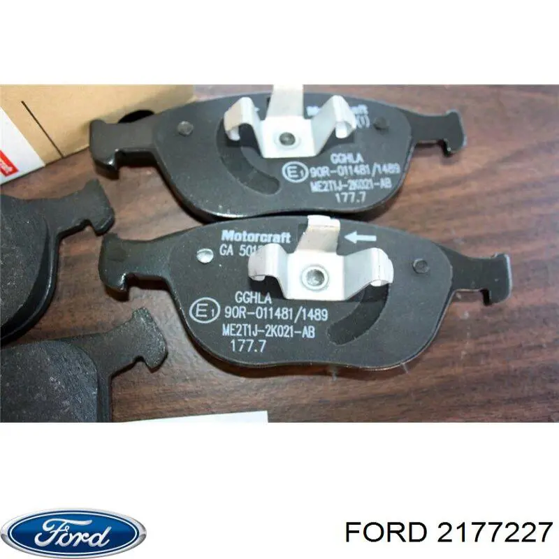 2177227 Ford колодки тормозные передние дисковые