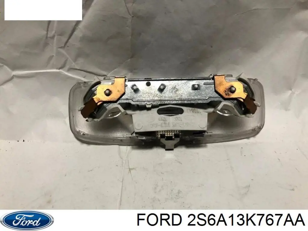 4363929 Ford Стекло плафона освещения салона (кабины)