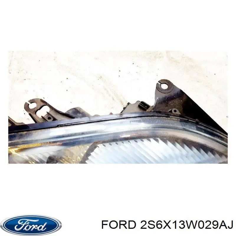 Правая блок фара Ford 2S6X13W029AJ цена, от 47.69 USD