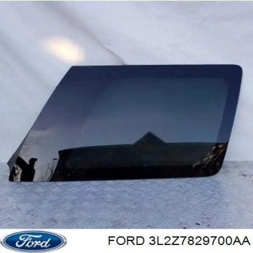 3L2Z7829700AA Ford стекло кузова (багажного отсека правое)