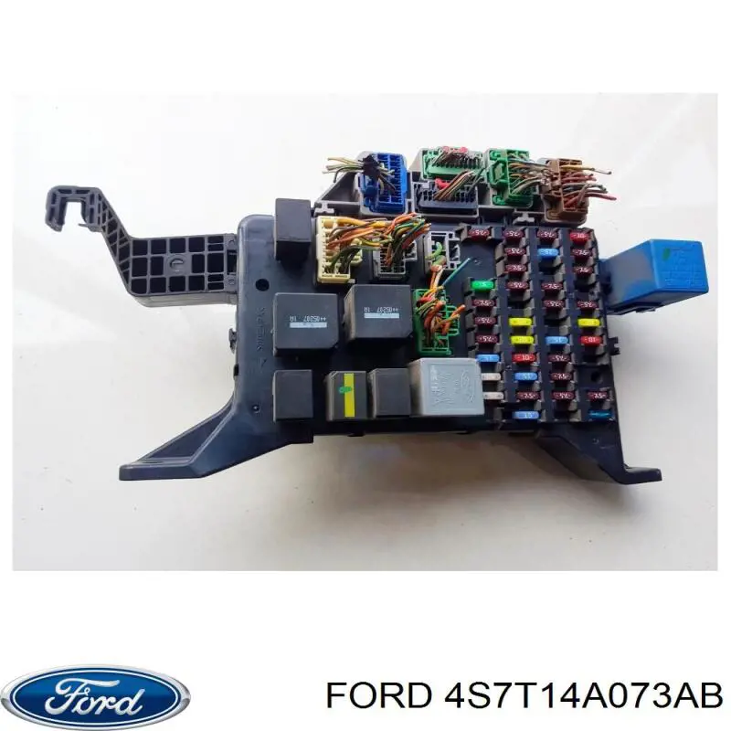 1372046 Ford 