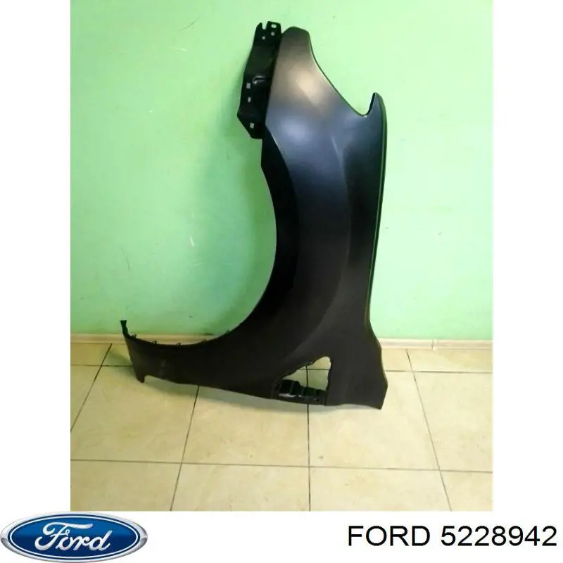 5228942 Ford Переднее левое крыло