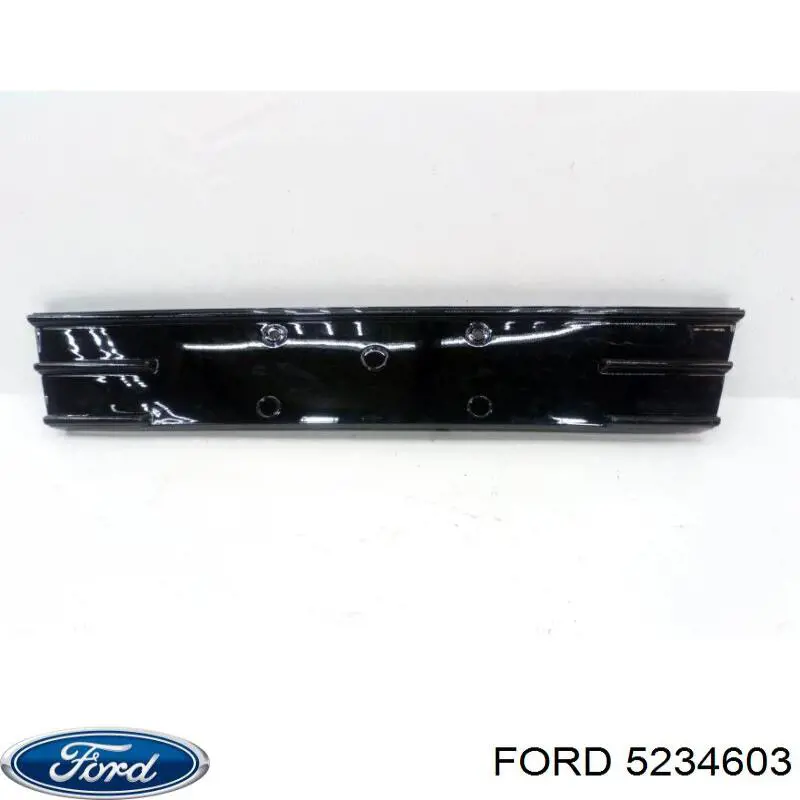 Решетка бампера переднего 5234603 Ford