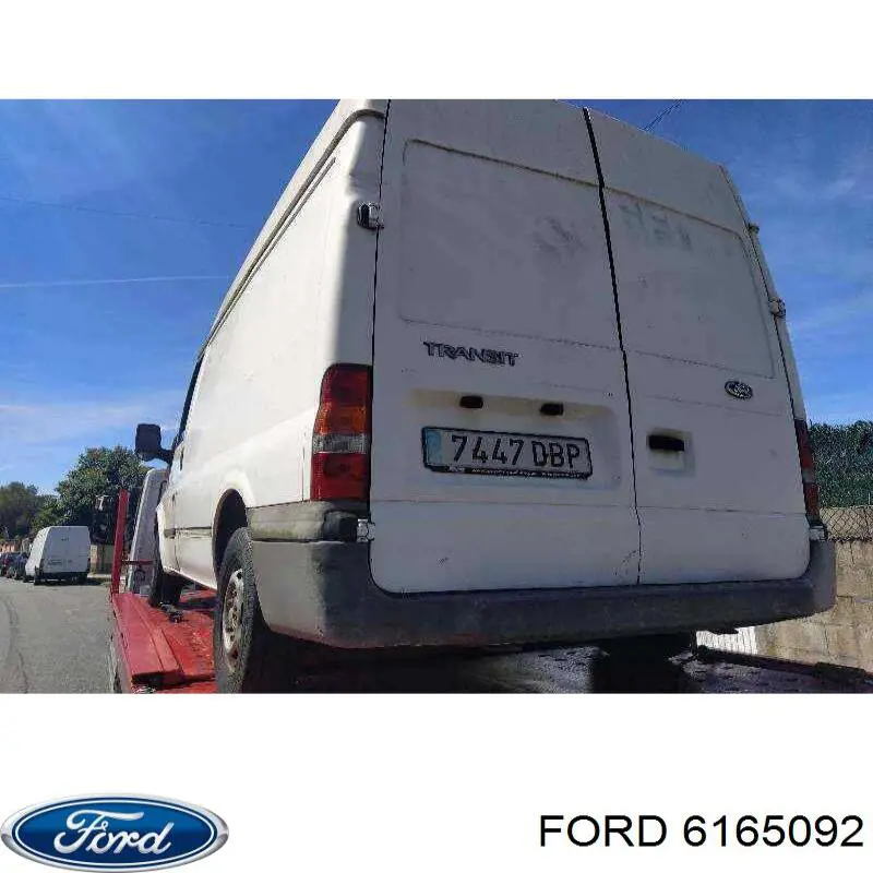 6165092 Ford крыло заднее правое