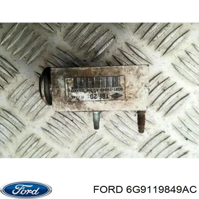 Клапан компрессора кондиционера Denso DVE10011