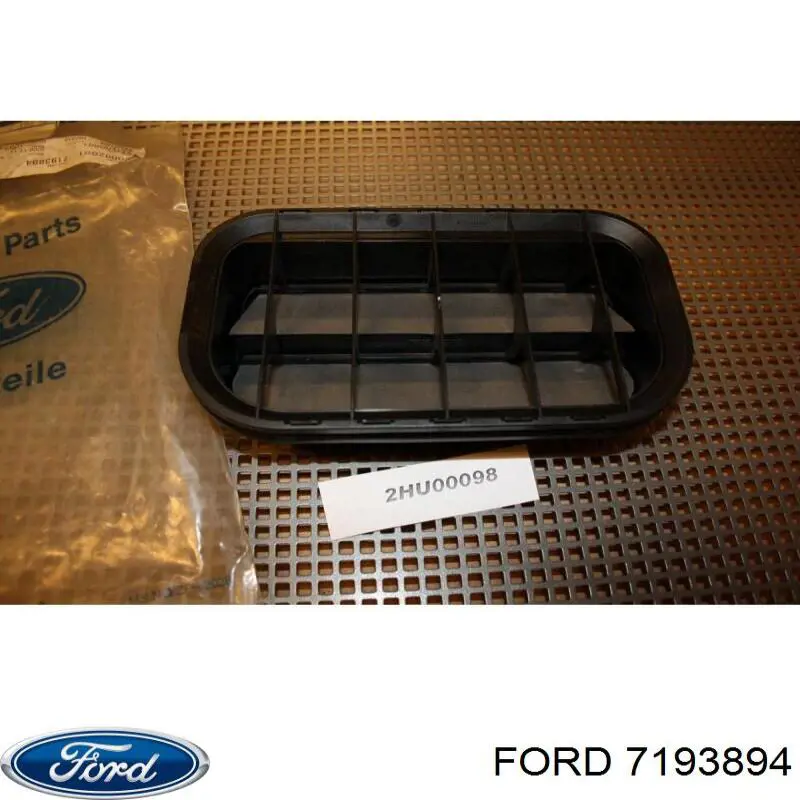 Решетка вентиляции салона задняя Ford 7193894 цена, от 39.06 USD