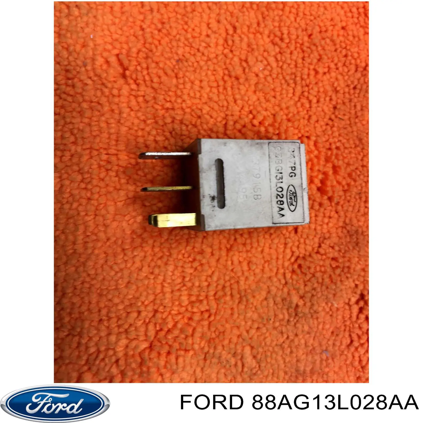  88AG13L028AA Ford