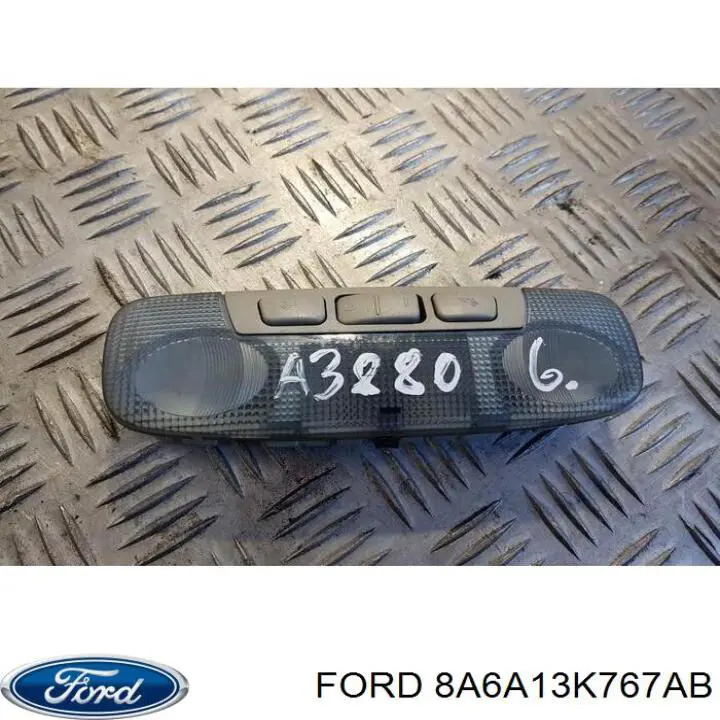 4496773 Ford плафон освещения салона (кабины)