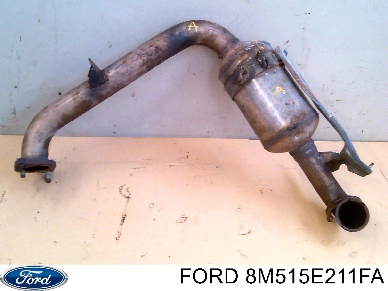  8M515E211FA Ford