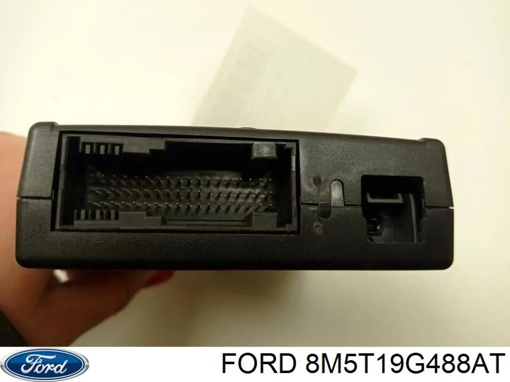  1490229 Ford