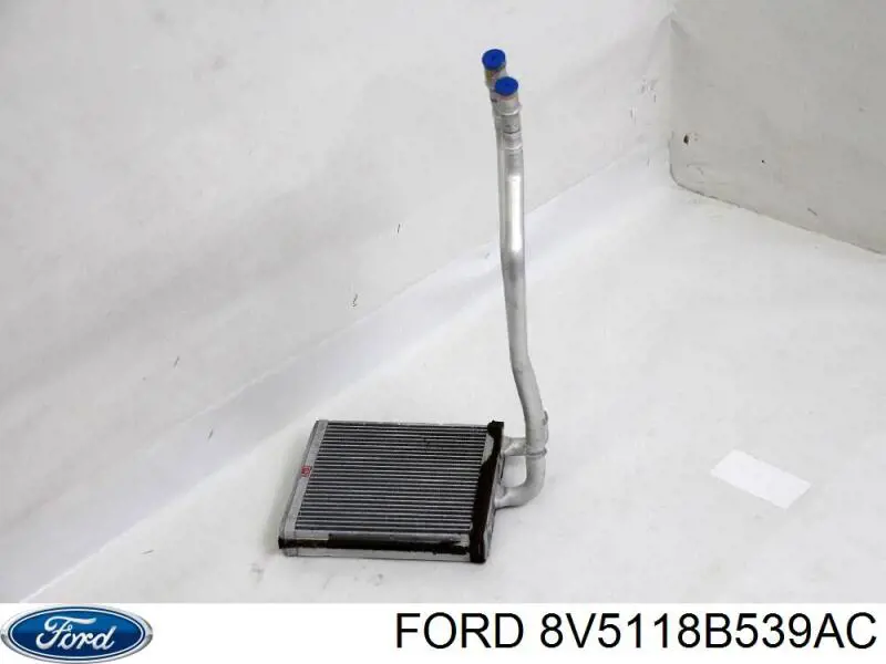 8V5118B539AC Ford радиатор печки