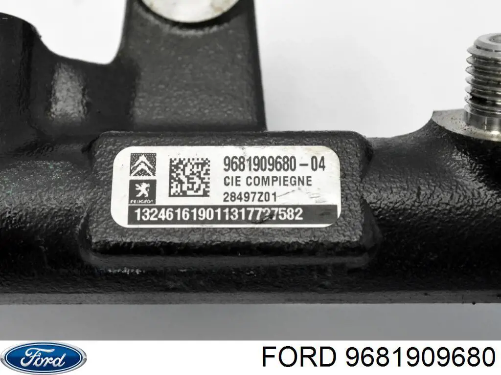 Рампа форсунок системы впрыска топлива Ford 9681909680