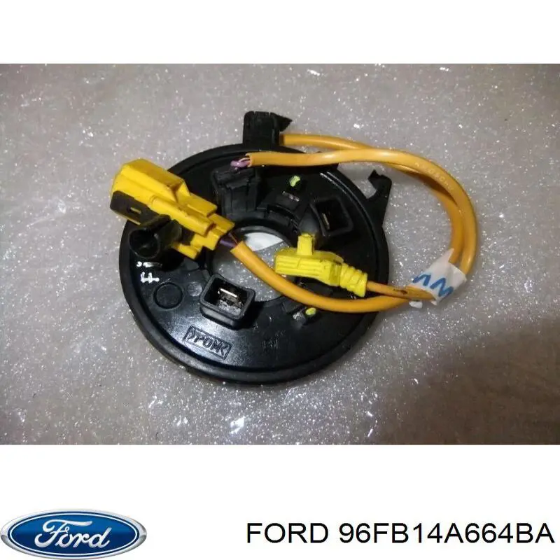 1018554 Ford кольцо airbag контактное, шлейф руля