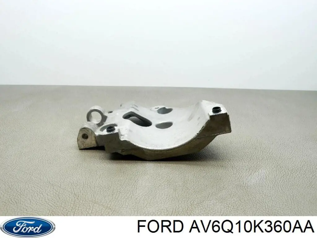 Купить 1685849 Ford Кронштейн компрессора кондиционера