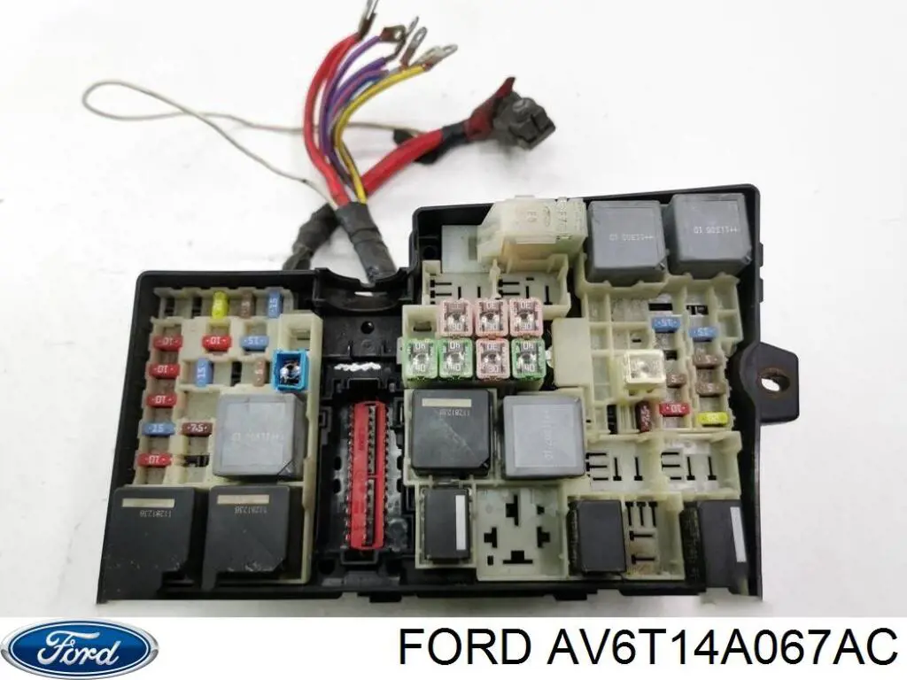  AV6T14A067AC Ford