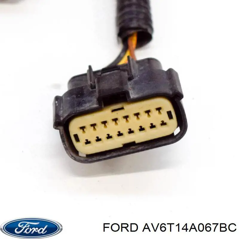 Блок предохранителей AV6T14A067BC Ford
