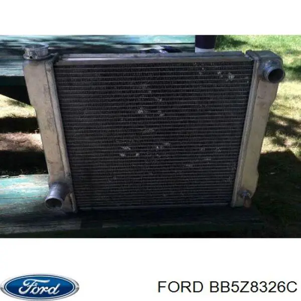 Накладка передней панели (суппорта радиатора) верхняя BB5Z8326C Ford