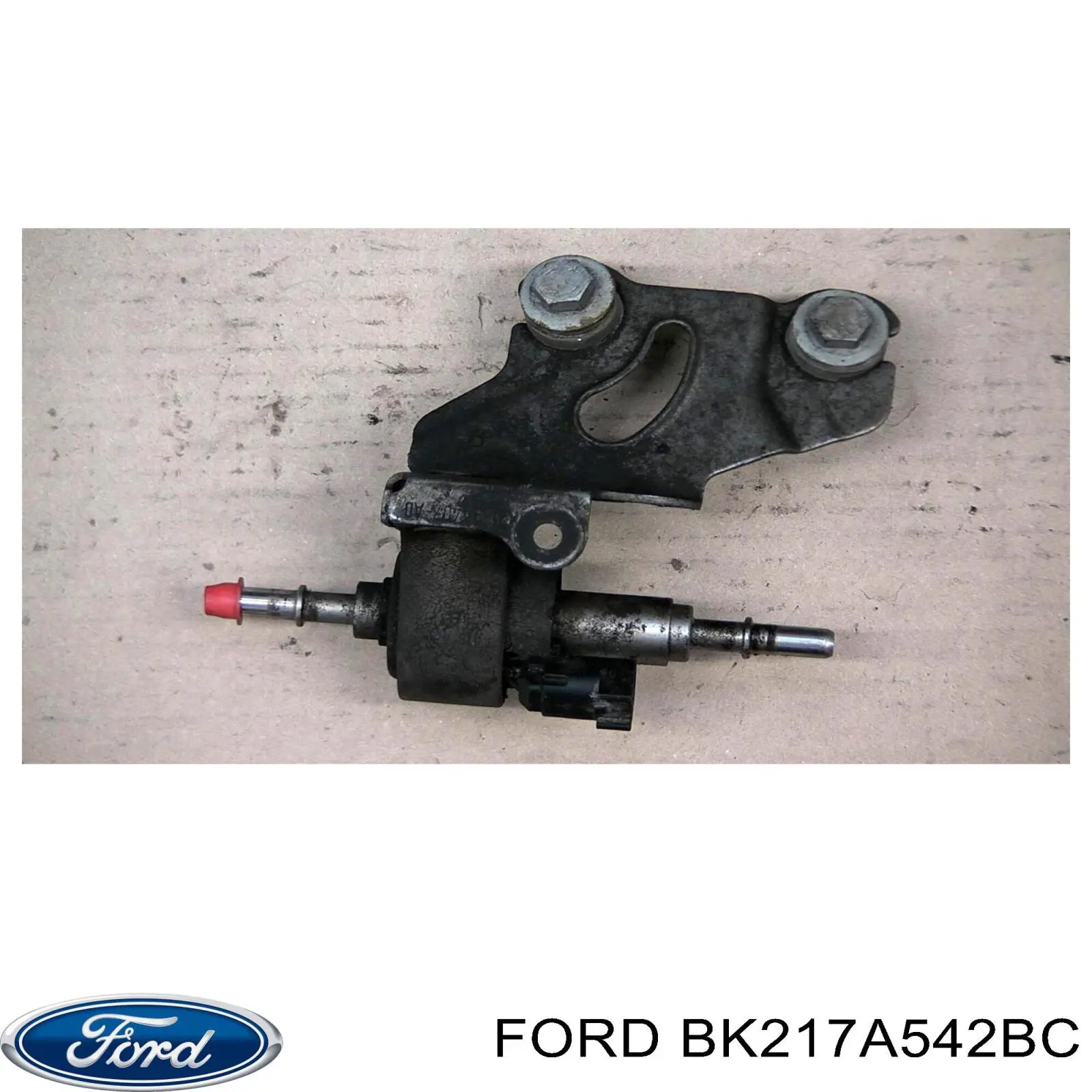 Главный цилиндр сцепления 1774342 Ford