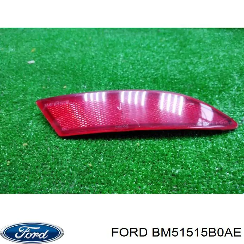Правый отражатель бампера Ford 1763039