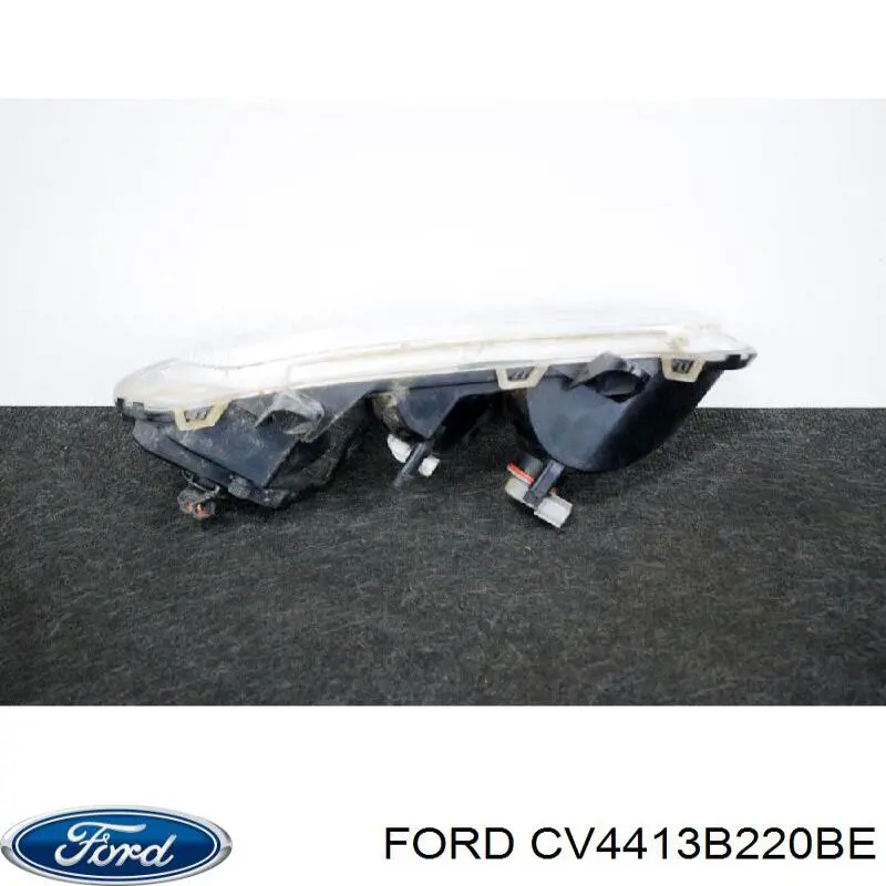 Фара противотуманная правая 1801169 Ford