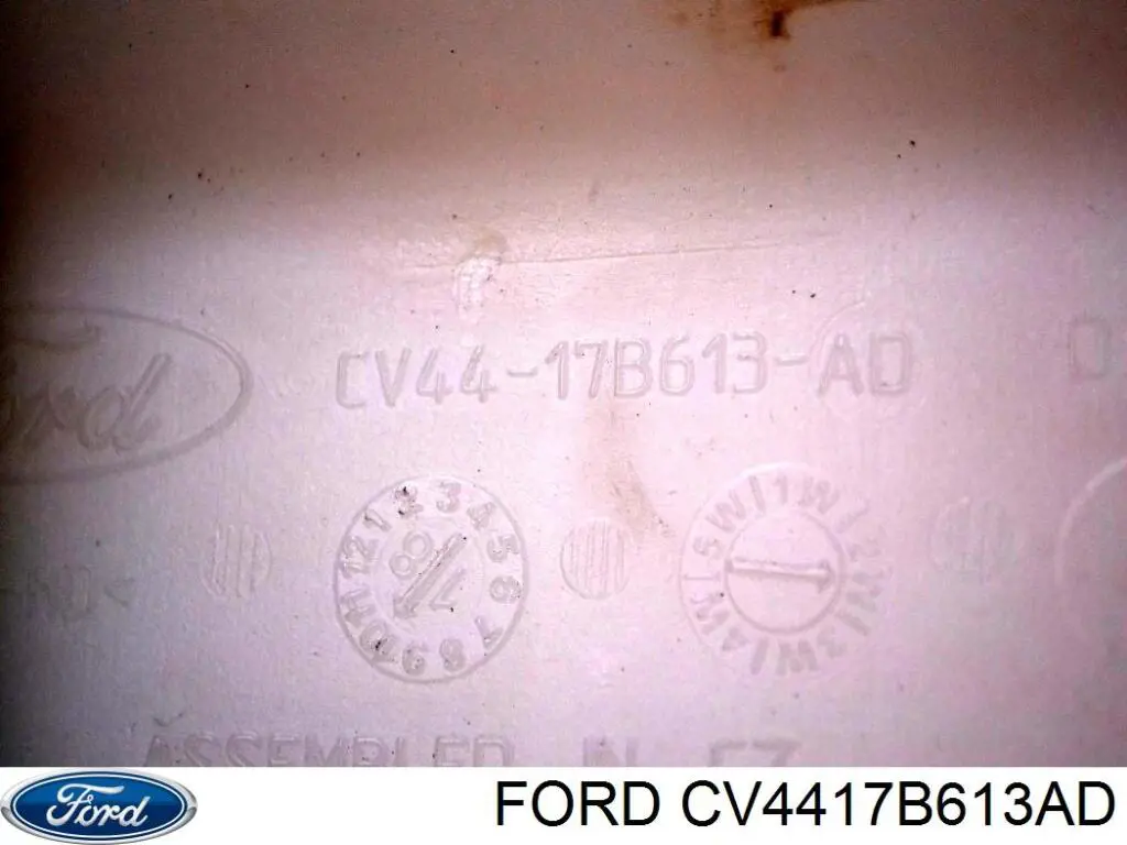 Купить 1788476 Ford Бачок омывайки