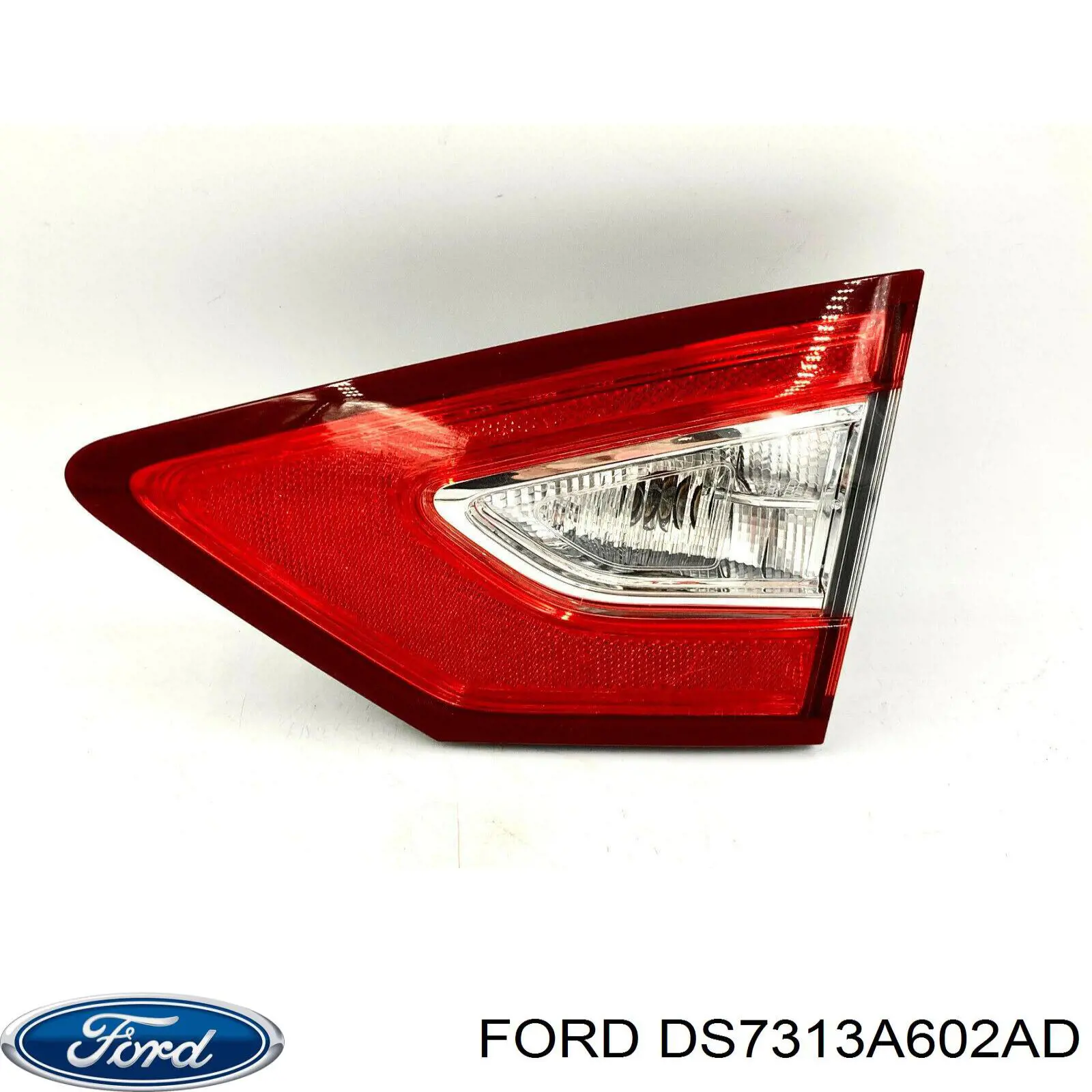 DS7313A602AB Ford Фара задняя правая внутренняя