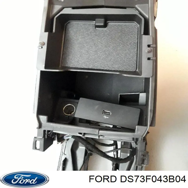 DS73F043B04 Ford 