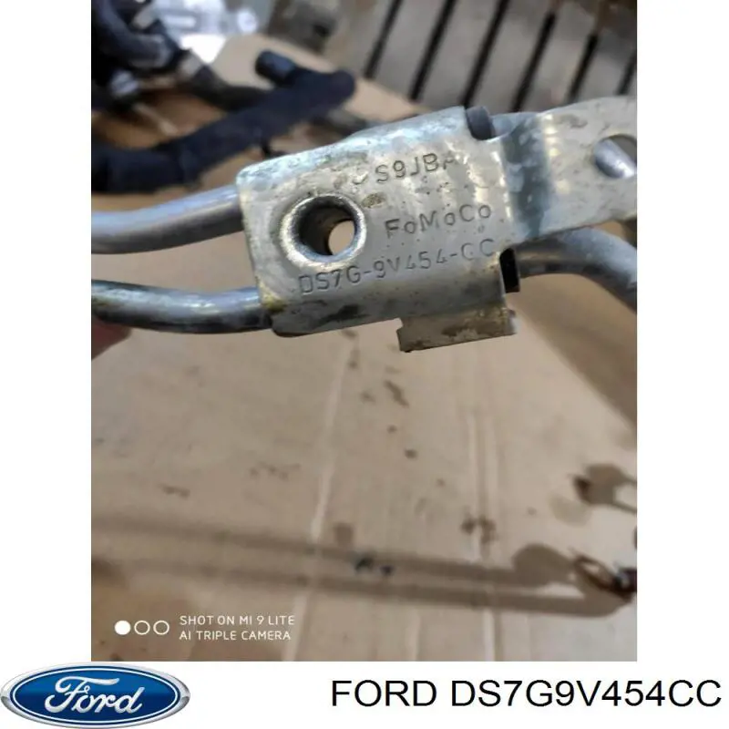 DS7G9V454CC Ford 