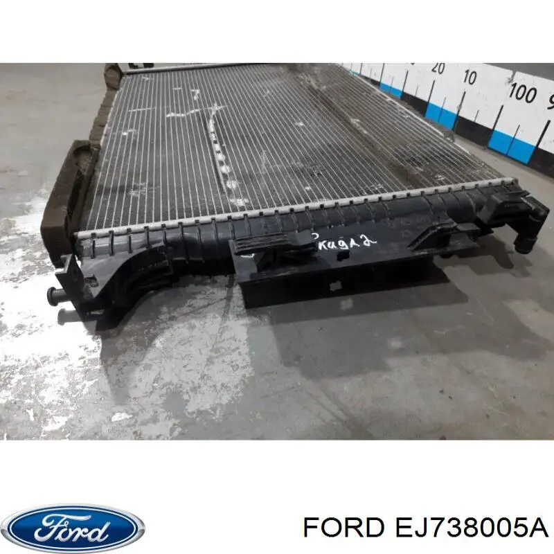 Радиатор охлаждения двигателя Ford EJ738005A цена, от 83.46 USD
