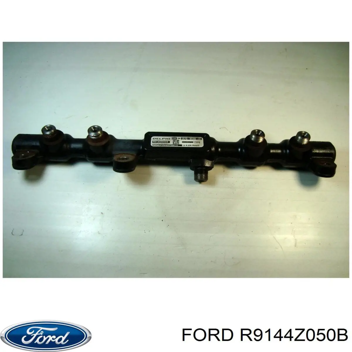 R9144Z050B Ford Топливная рампа