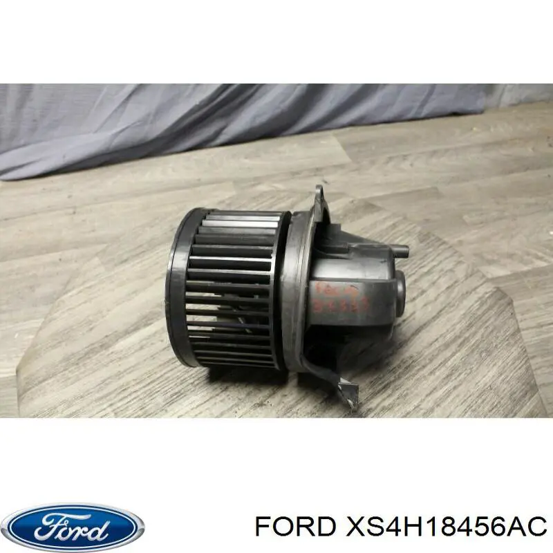 XS4H18456AC Ford вентилятор печки