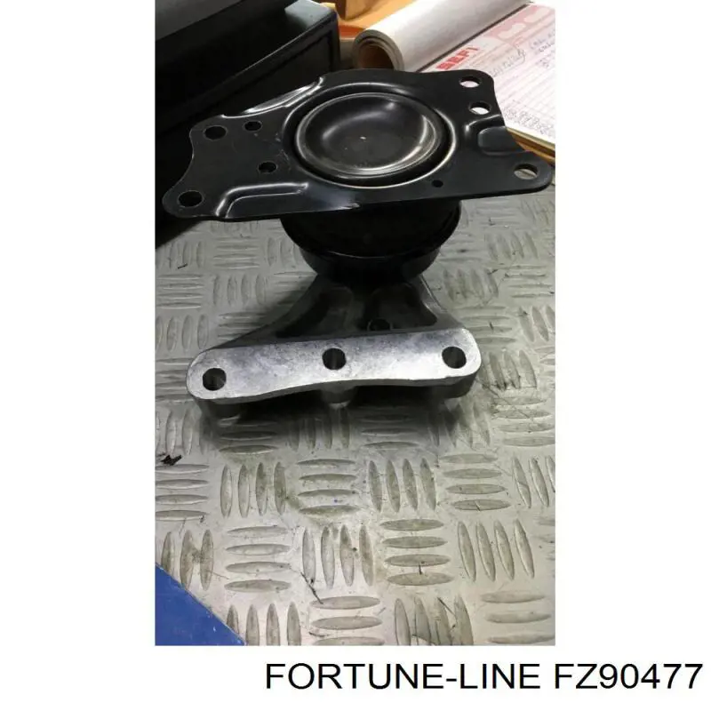 FZ90477 Fortune Line Правая подушка двигателя