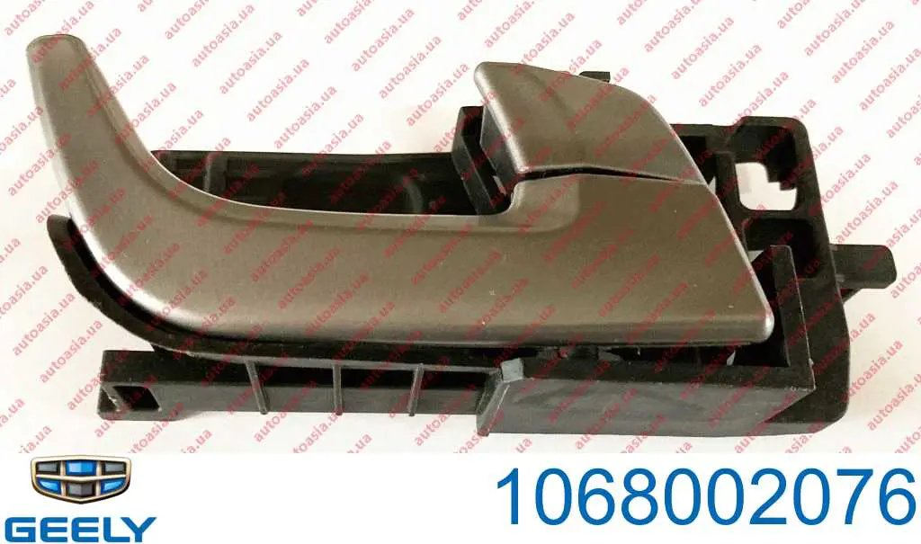 1068002076 Geely Ручка передней двери наружная, правая