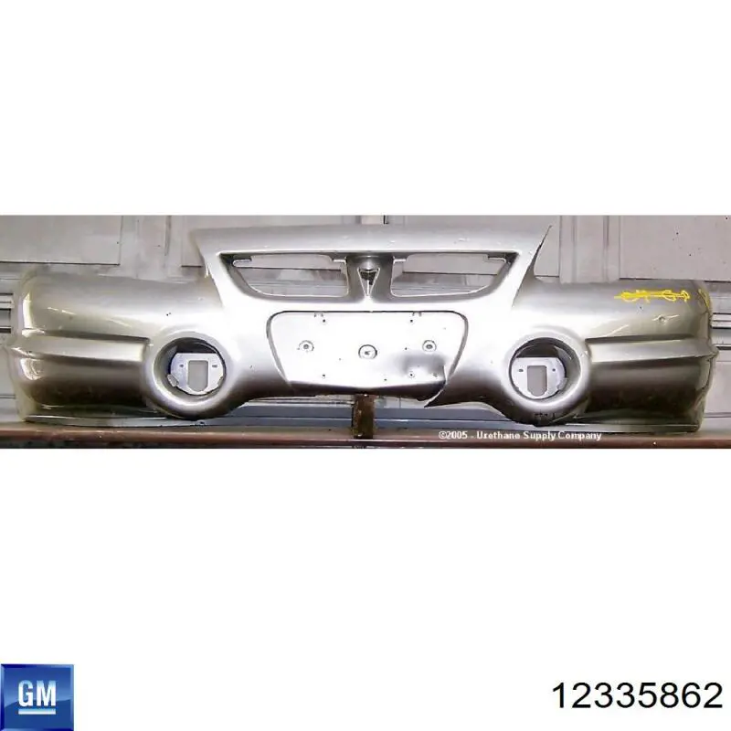 12335862 General Motors передний бампер