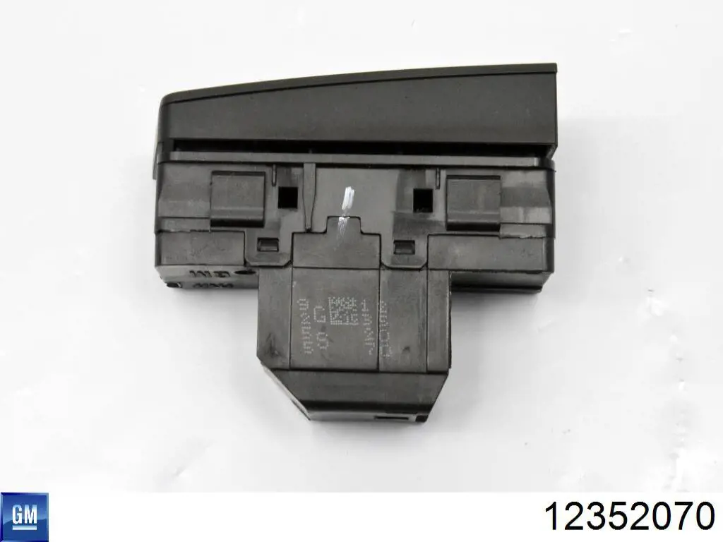 12352070 Opel 