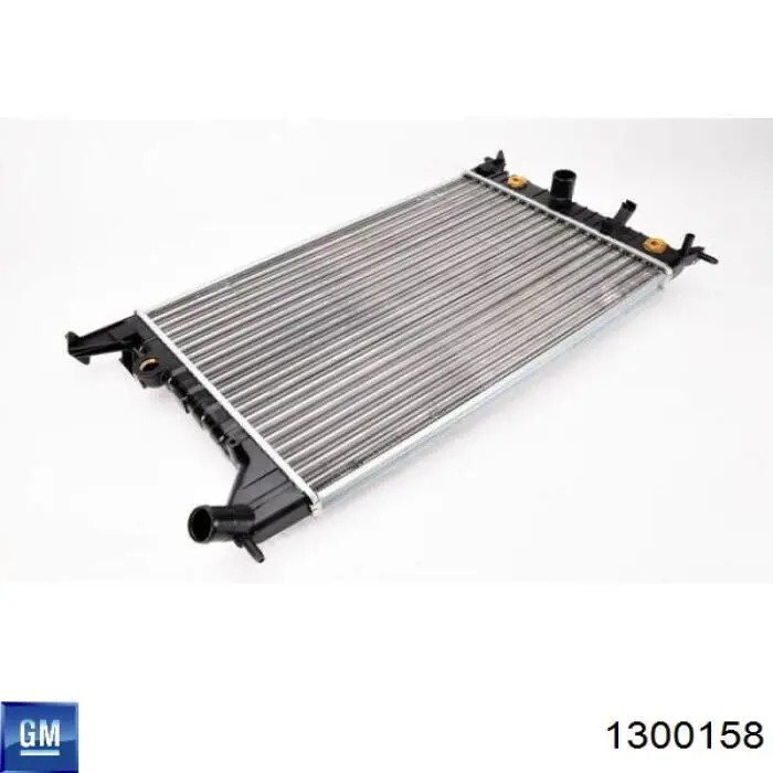 Купить 1300158 General Motors Радиатор водяной