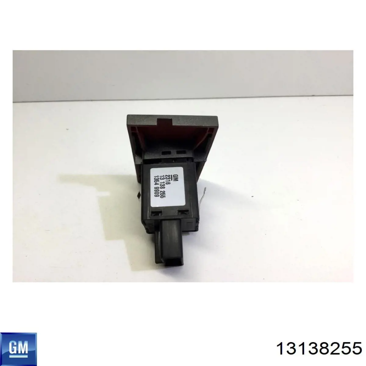 Купить 13138255 General Motors Кнопка включения аварийной сигнализации
