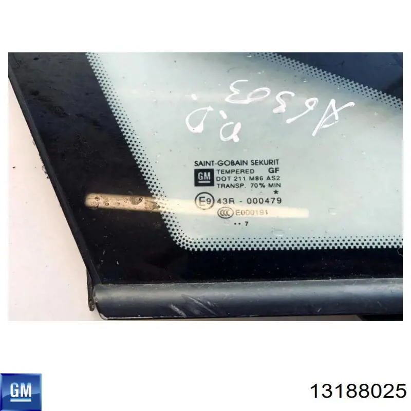 Стекло боковое (спальника) правое Opel 0161182 цена, от 21.60 USD