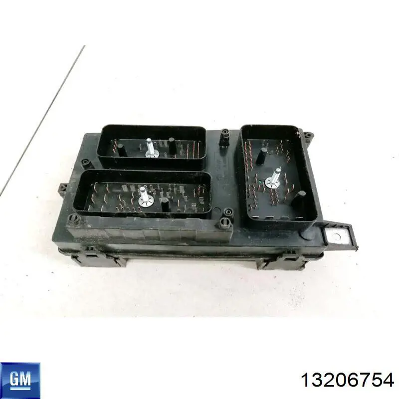  General Motors 13206754 цена, от 14.99 USD