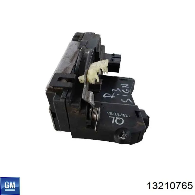 Дверной замок передний правый General Motors 13210765 цена, от 23.88 USD