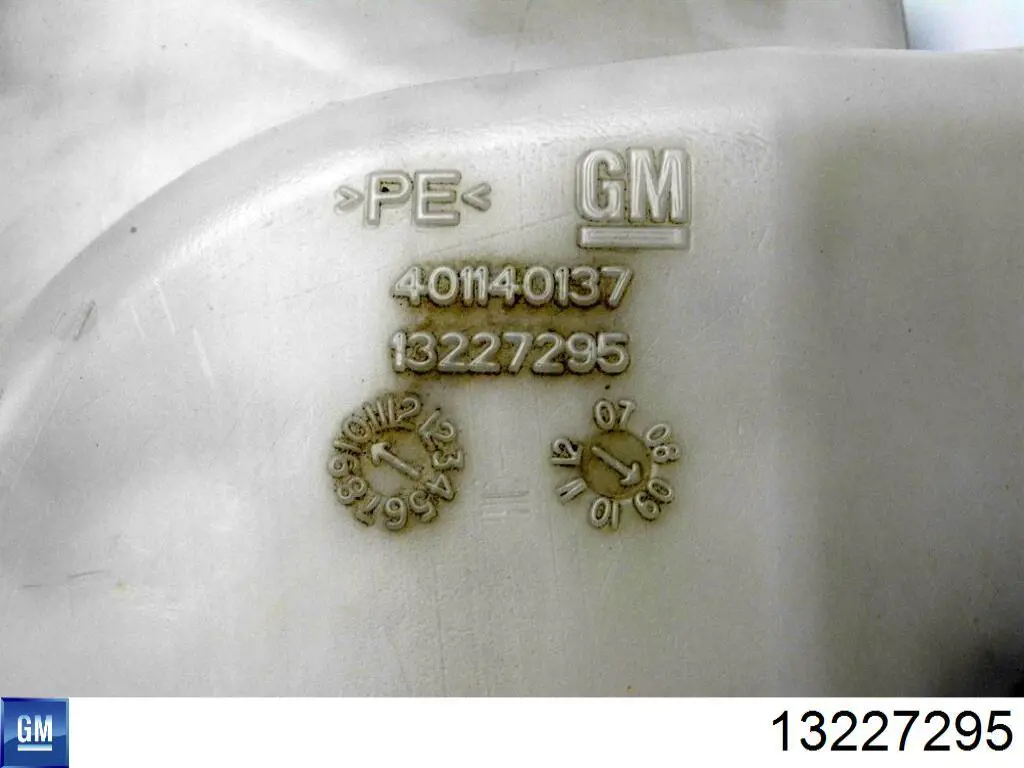 Бачок омывателя 13227295 General Motors
