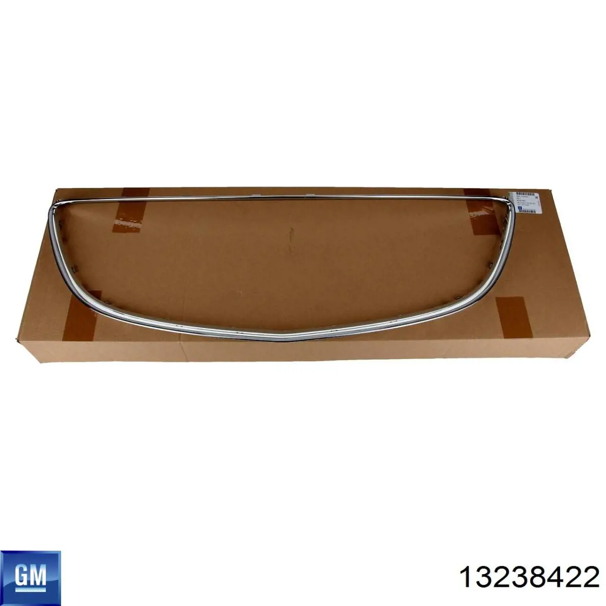 Накладка (рамка) решетки радиатора на Opel Insignia A 