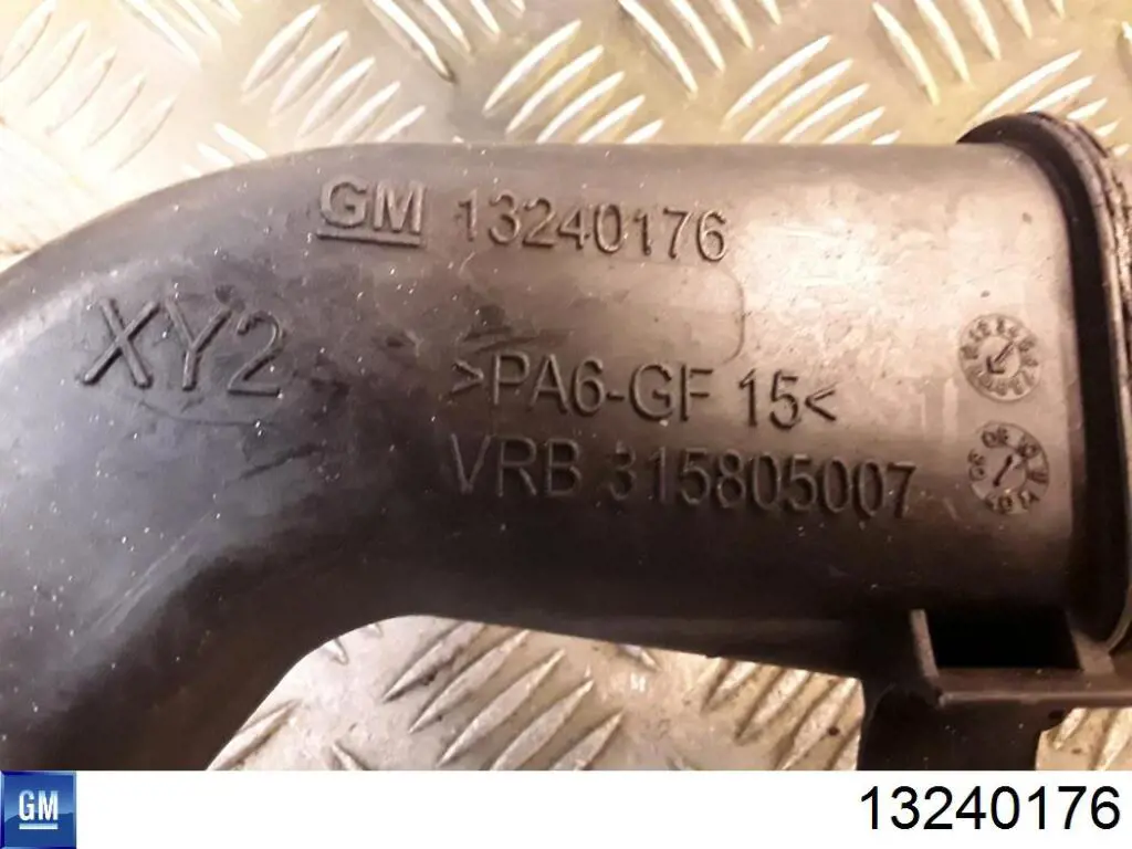 Шланг/патрубок интеркуллера General Motors 13240176 цена, от 14.06 USD