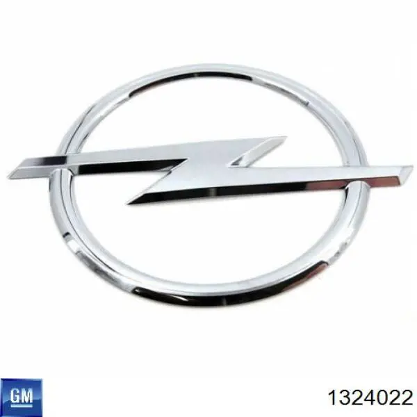 Эмблема решетки радиатора на Opel Astra G 