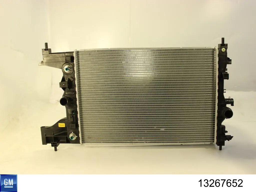 Радиатор охлаждения двигателя General Motors 13267652 цена, от 73.08 USD