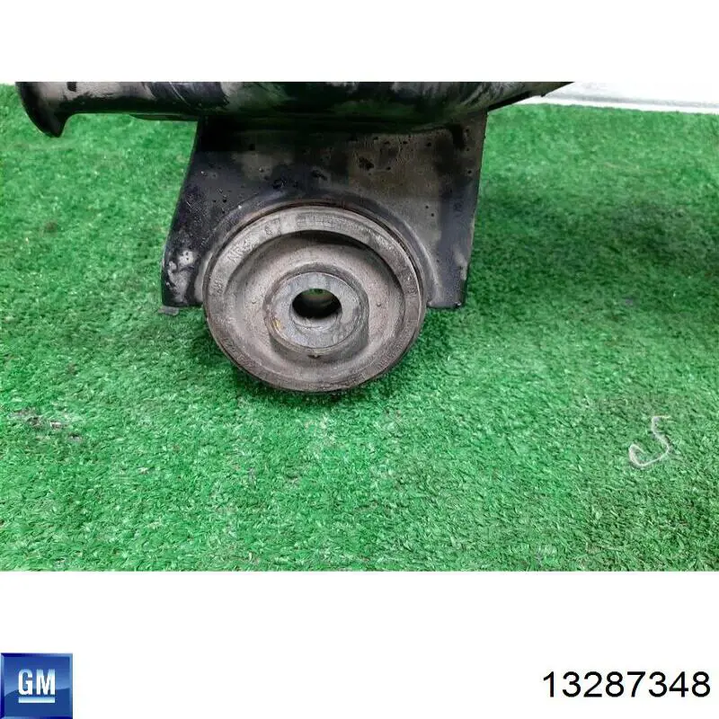 Купить 13287348 General Motors Поперечина передней подвески